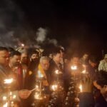 जिलाधिकारी की पहल पर पहले सोमवार को रामगंगा घाट पर किया गया आरती का आयोजन